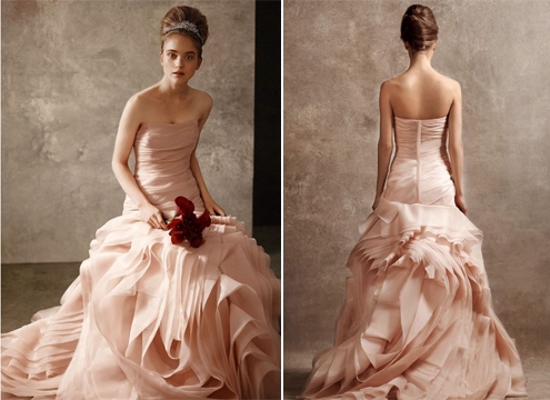 Свадебные платья разных цветов
