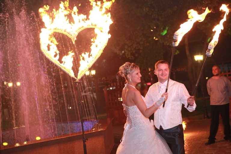 Свадьба в огненном стиле