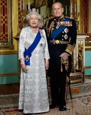 Королева Елизавета с мужем