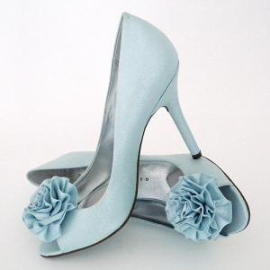 Голубые свадебные туфли