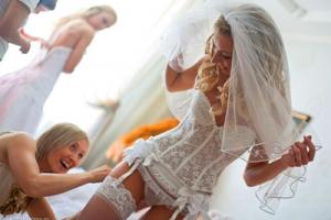 Красивое кружевное белье для невест